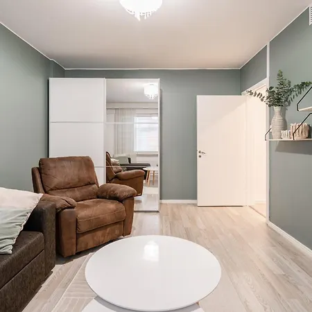 Modern 1br Retreat In The Heart Of